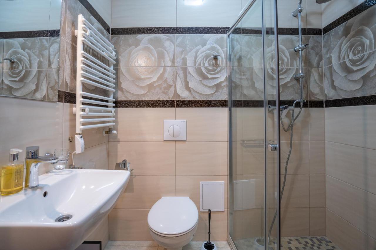 Apartment Trzy Sosny Okrzei 1c